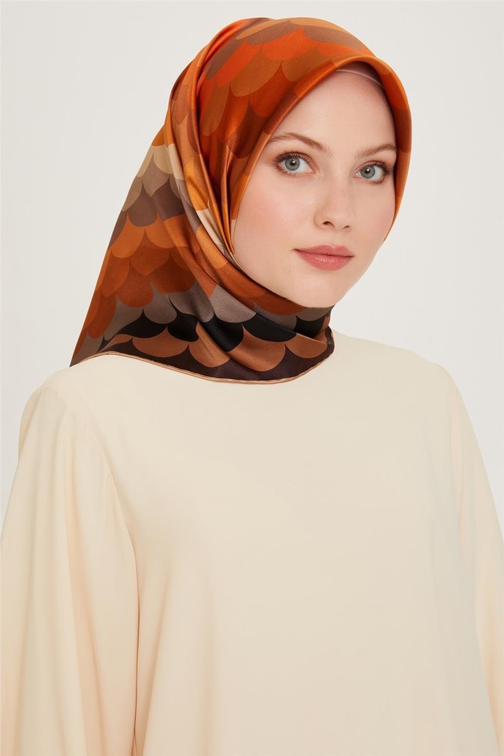 Armine Geometrik Desenli Sura Saf İpek Eşarp 9212D 33