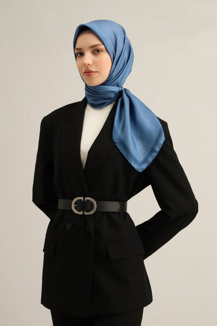 Armine Klasik Desenli Saf İpek Sura Eşarp 9356 15