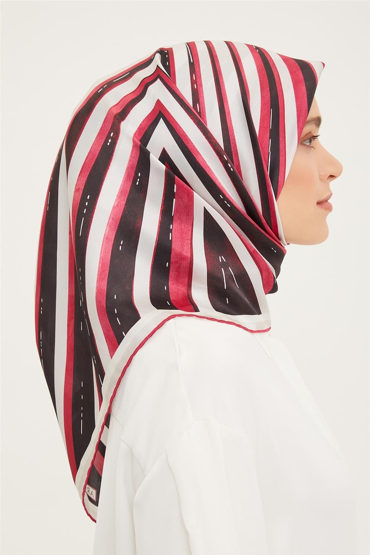 Armine Sura İpek Eşarp 23Ya8943 55