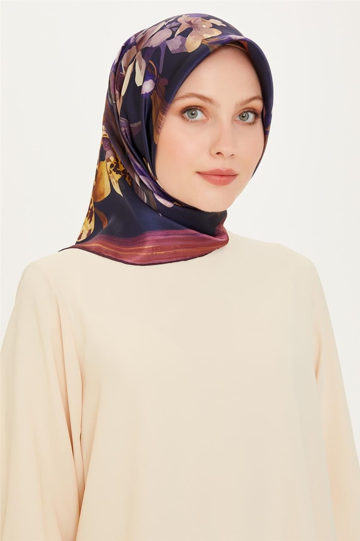 Armine Sura Pure Silk Scarf 9215D 81 02
