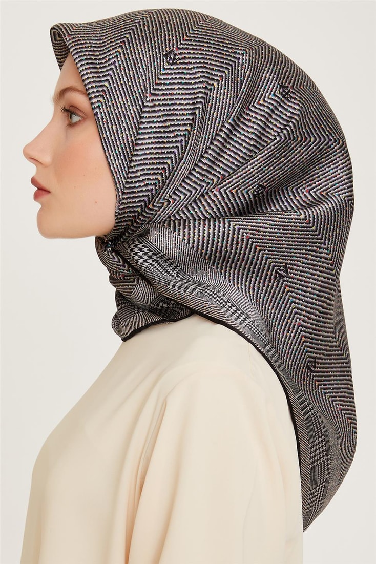 Armine Sura Saf İpek Eşarp 9252D 82
