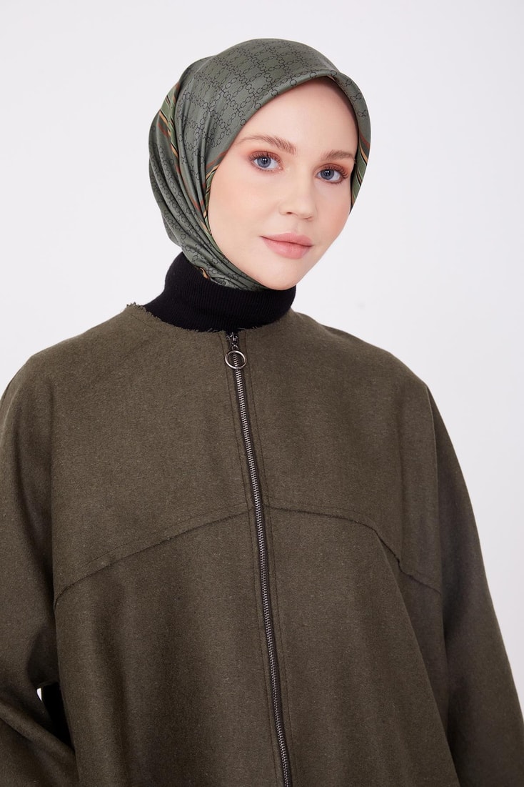 Armine Asimetrik Ve Oversize Fermuarlı Hırka 22K5915 Haki
