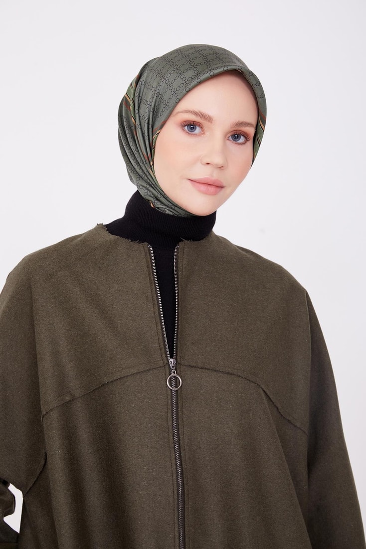 Armine Asimetrik Ve Oversize Fermuarlı Hırka 22K5915 Haki