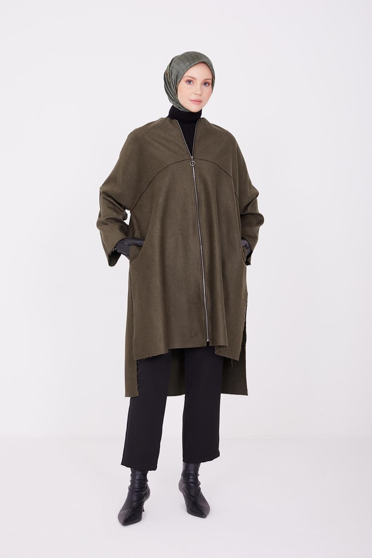 Armine Asimetrik Ve Oversize Fermuarlı Hırka 22K5915 Haki