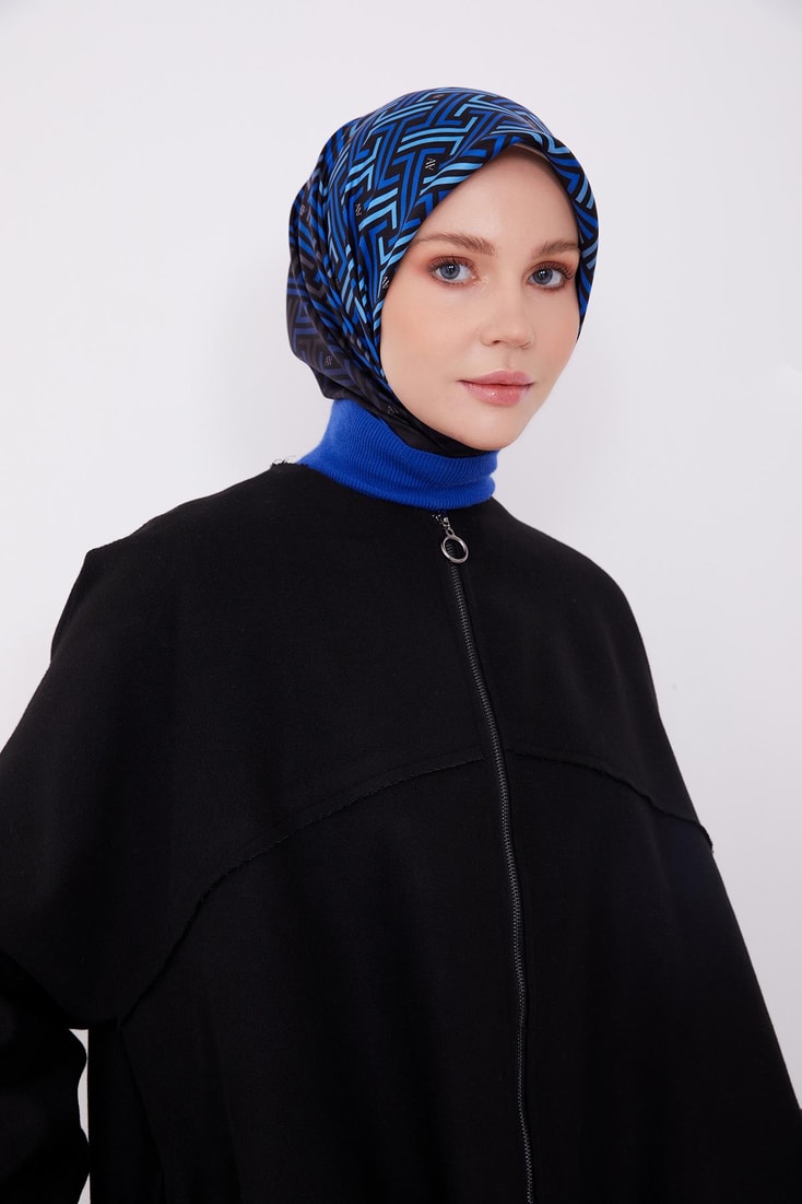 Armine Asimetrik Ve Oversize Fermuarlı Hırka 22K5915 Siyah