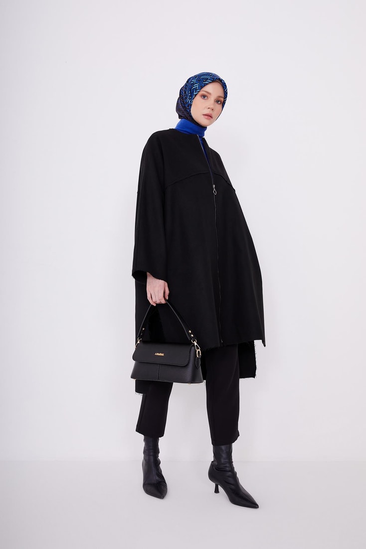 Armine Asimetrik Ve Oversize Fermuarlı Hırka 22K5915 Siyah