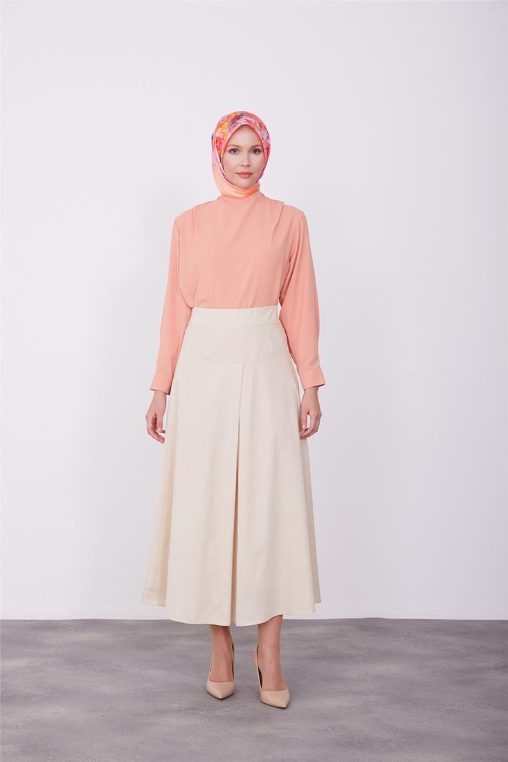 Armine Front Corsage and Pleated Detail Skirt 23K1431 Sand