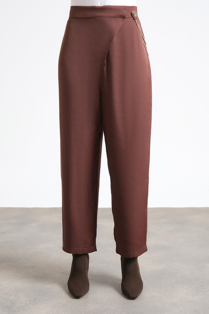 Armine Chain Detailed Trousers 23K2503 Brown
