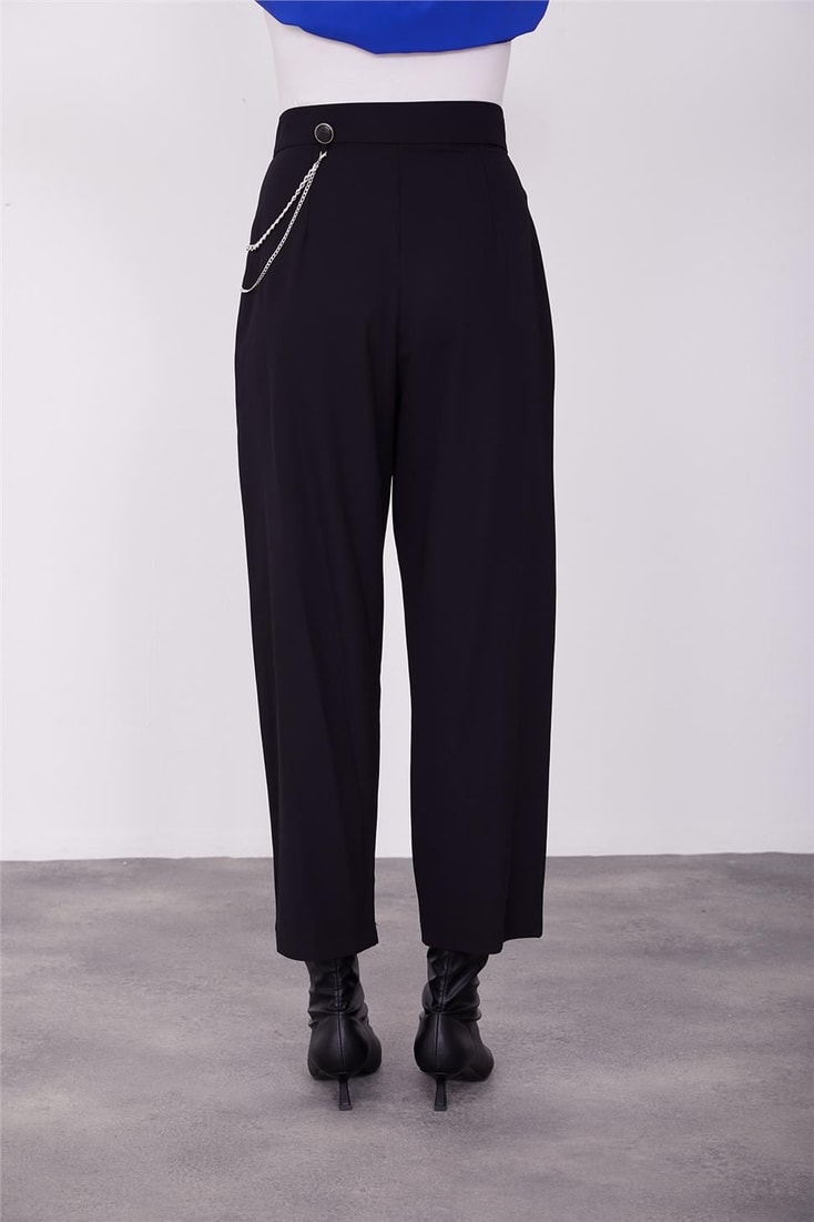 Armine Chain Detailed Trousers 23K2503 Black