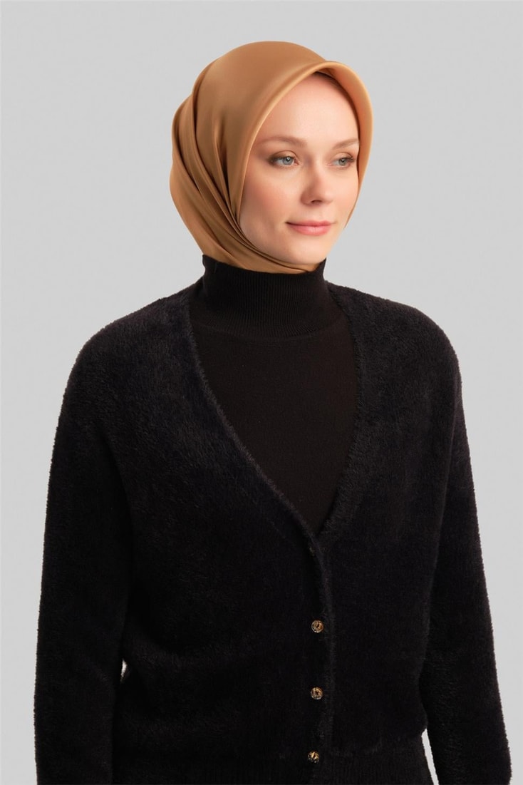 Armine Hırka 23Kd2836 Siyah