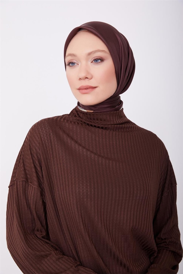 Armine Knitted Basic Blouse 23K3408 Brown