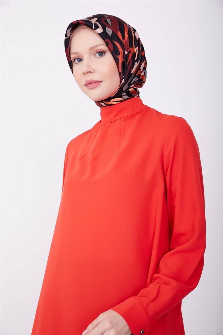 Armine Back Pleated Detail Blouse 23K3435 Red