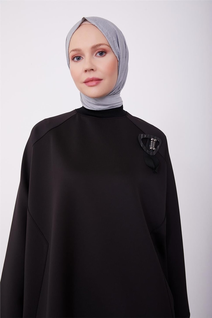 Armine Brooch Detailed Tunic 23K4722 Black