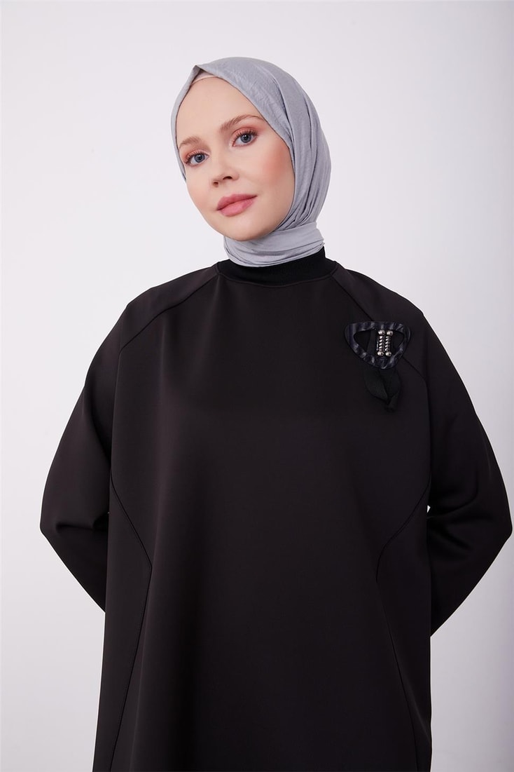 Armine Brooch Detailed Tunic 23K4722 Black