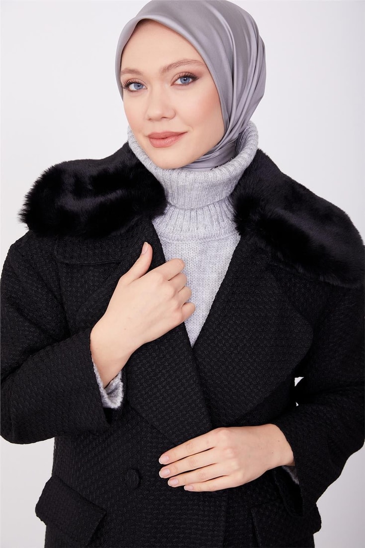 Armine Portable Furry Boucle Coat 23K7224 Black