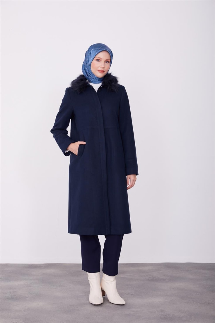 Armine Fur Collar Detailed Front Placket Coat 23K7814 Navy Blue