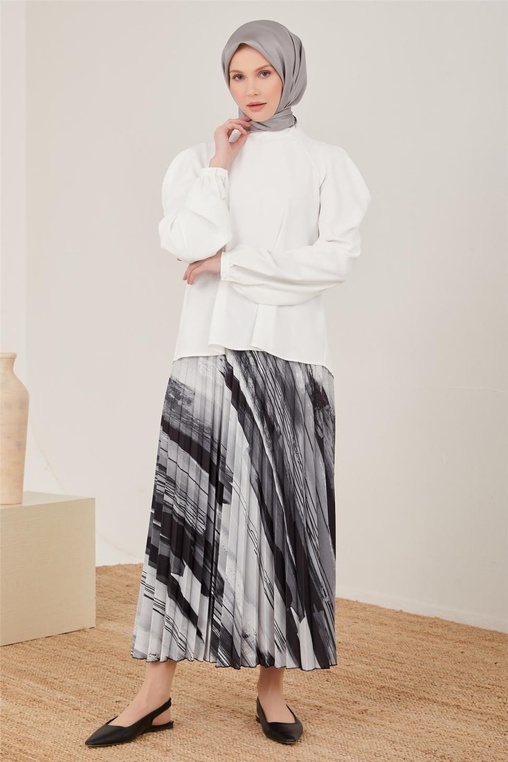 Armine Shoulder Drop Satin Blouse 23Y3310 İnci