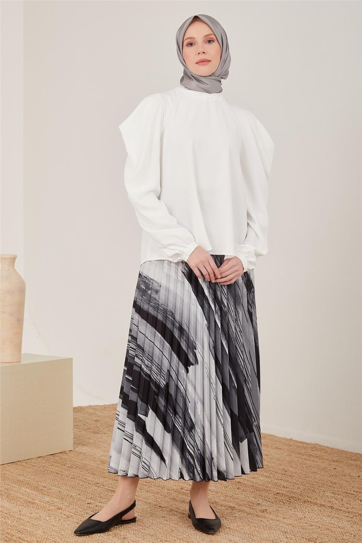 Armine Shoulder Drop Satin Blouse 23Y3310 İnci