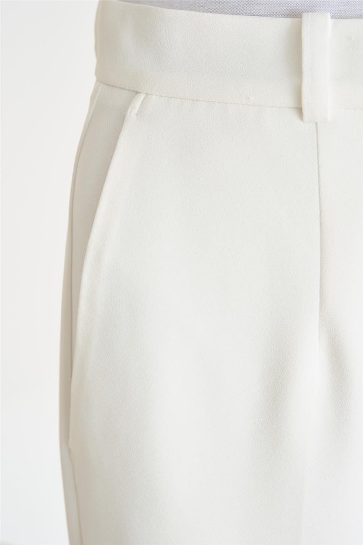 Armine Iron Track Trousers 24Y2613 Ecru