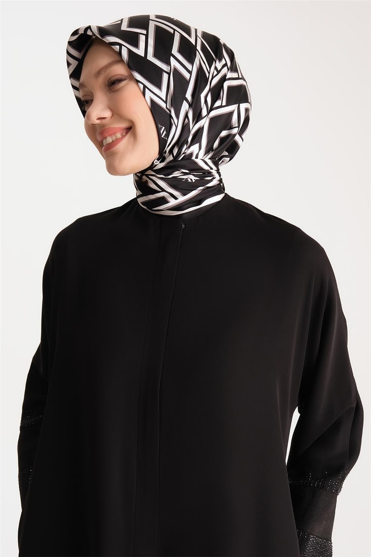 Armine Organza and Stone Detailed Abaya 24Y8805 Black