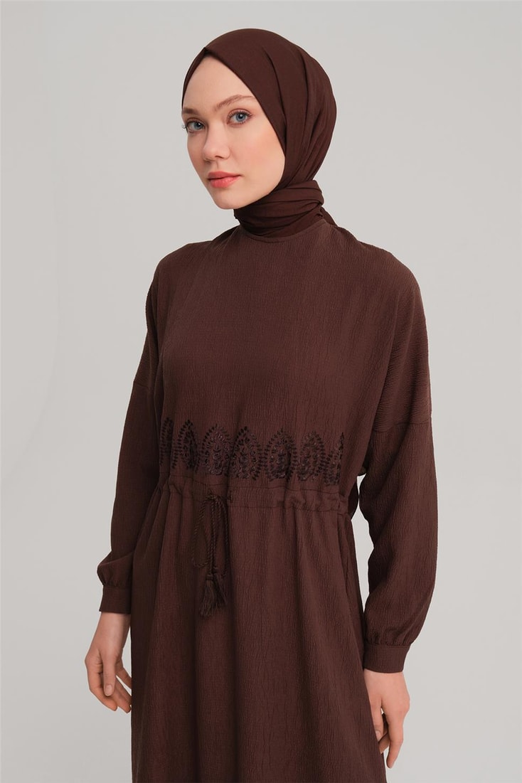 Armine Beli Nakışlı Elbise 24Y9811 Acı Kahve