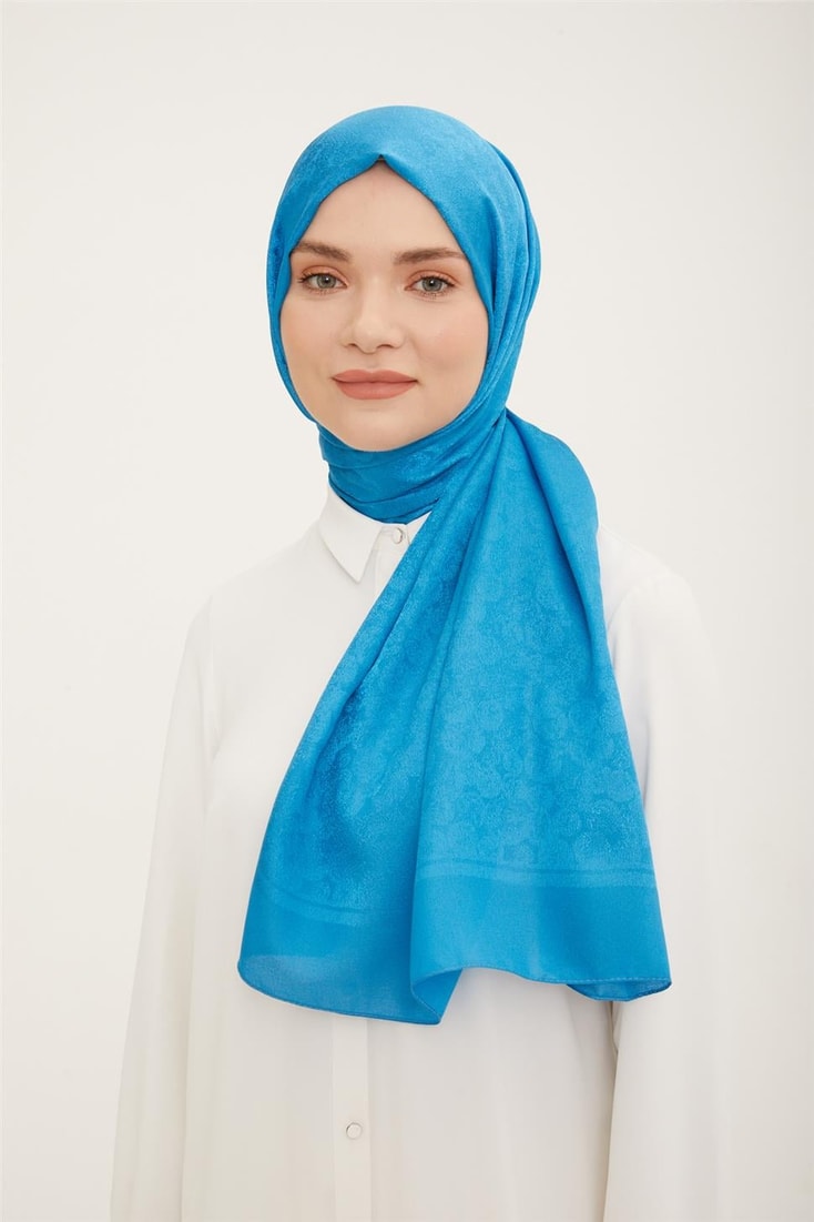 Armine Trend Leo Şal 22019