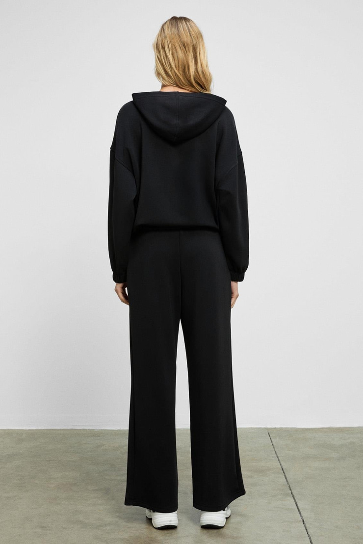 AMOURA Kadın Yumuşak Ve Esnek Kumaşlı Kapüşonlu Fermuarlı Uzun Kollu Siyah Sweatshirt