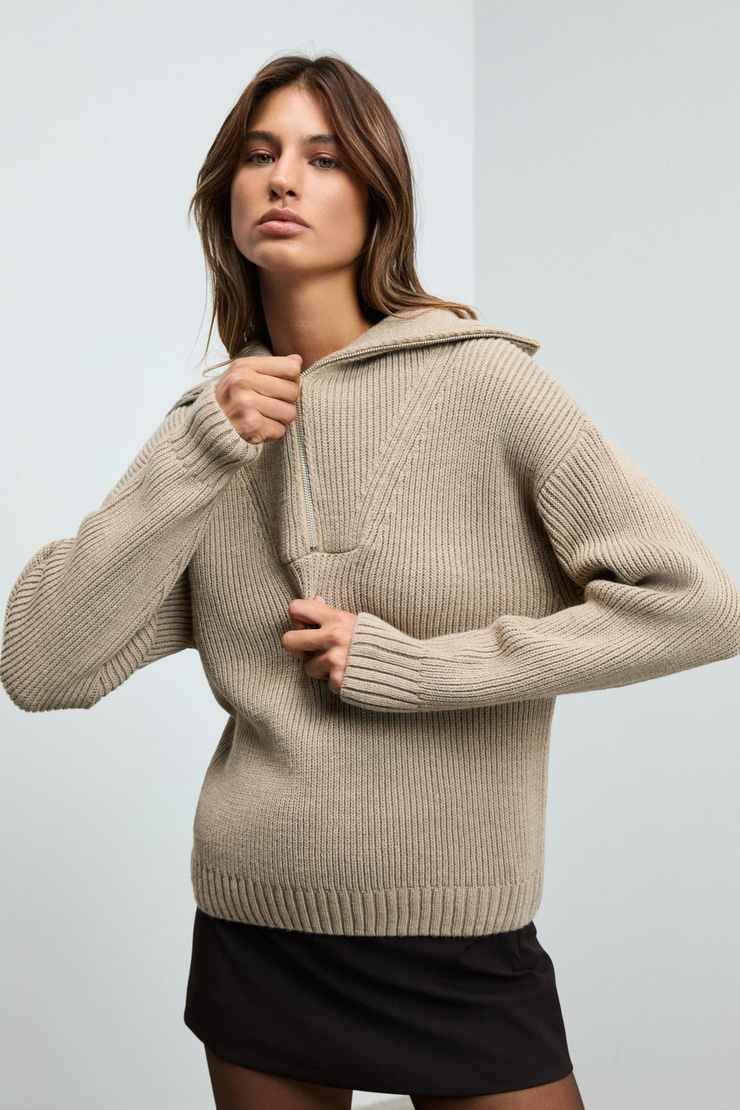 AUDAZ Kadın Fermuarlı Dik Yakalı Uzun Kollu Relaxed Fit Triko Bej Kazak