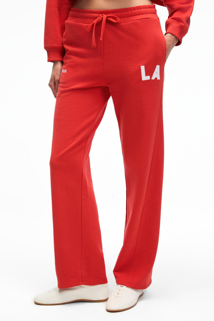 AVENZA Kadın Nakış Detaylı Yanları Cepli Regular Geniş Paçalı Kırmızı Eşofman Altı