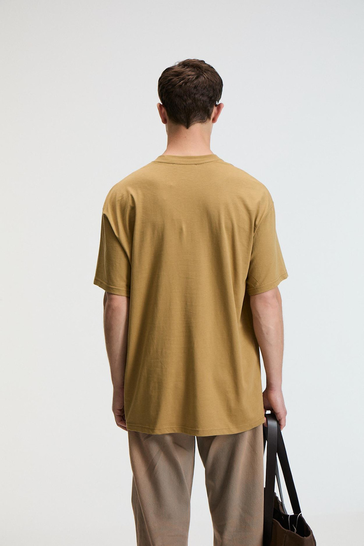 BOLD Erkek %100 Pamuk Oversize Fit Baskılı Kısa Kollu Yuvarlak Yakalı Koyu Bej T-Shirt