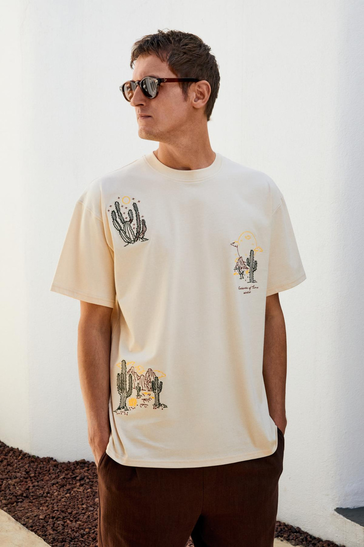 BOLICHE Erkek Bisiklet Yaka %100 Organik Pamuklu Oversize Fit Açık Bej T-Shirt