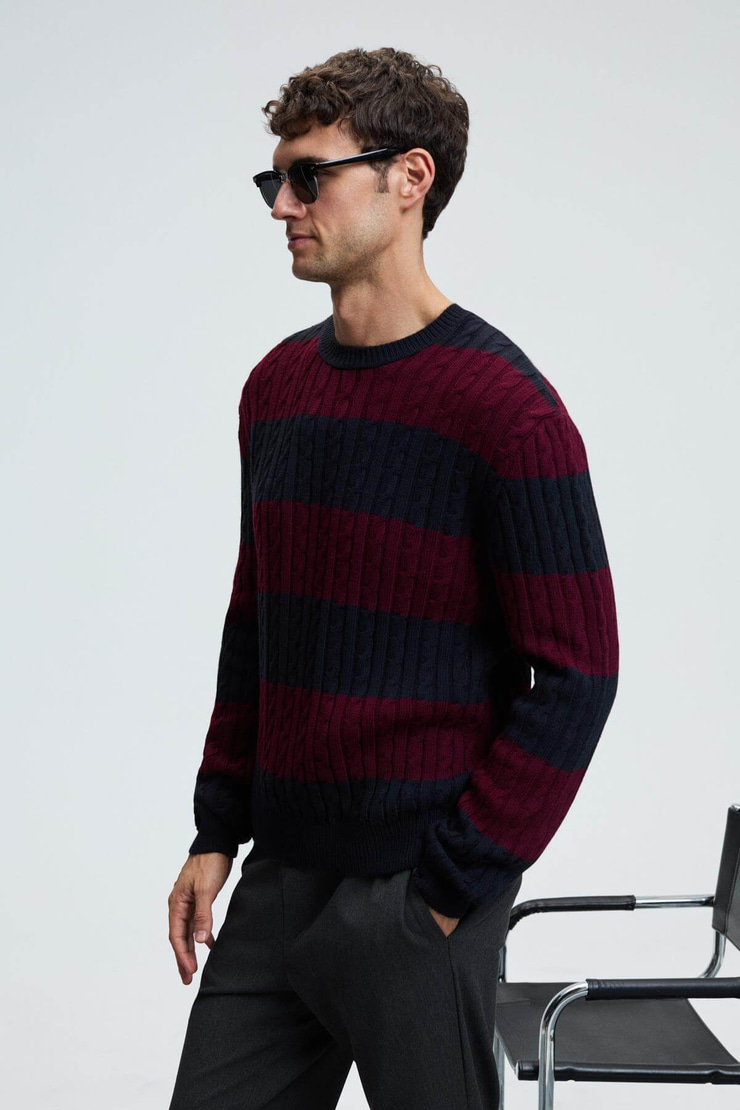 BRAID Erkek Yuvarlak Yaka Saç Örgü Desenli Regular Fit Bordo - Lacivert Kazak