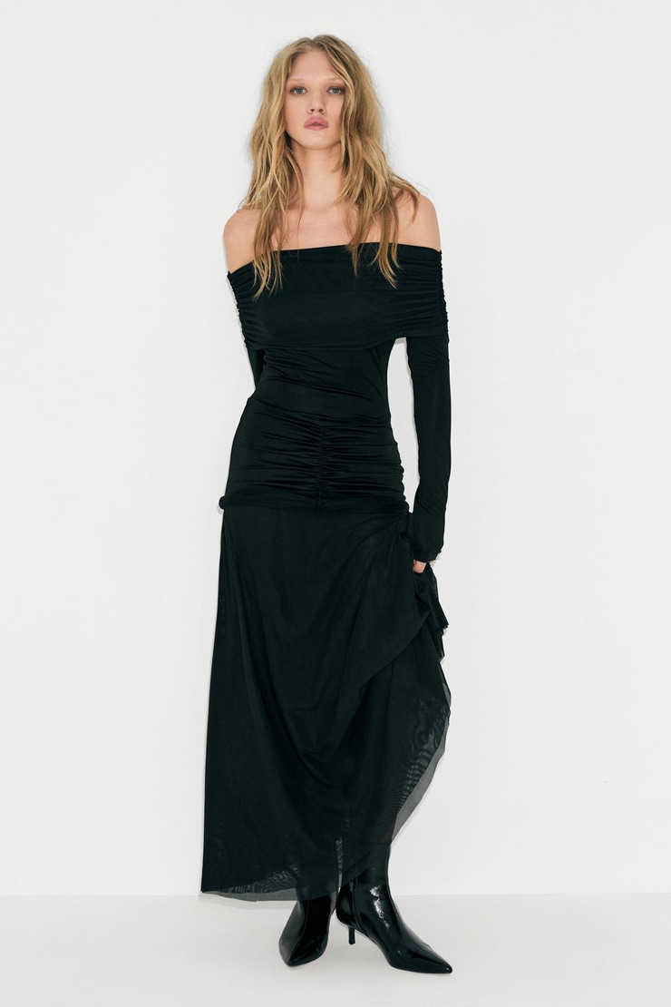 BRILLANTE Kadın Omzu Açık Alt Etek Çift Katlı Mesh Detaylı Büzgülü Uzun Kollu Siyah Elbise