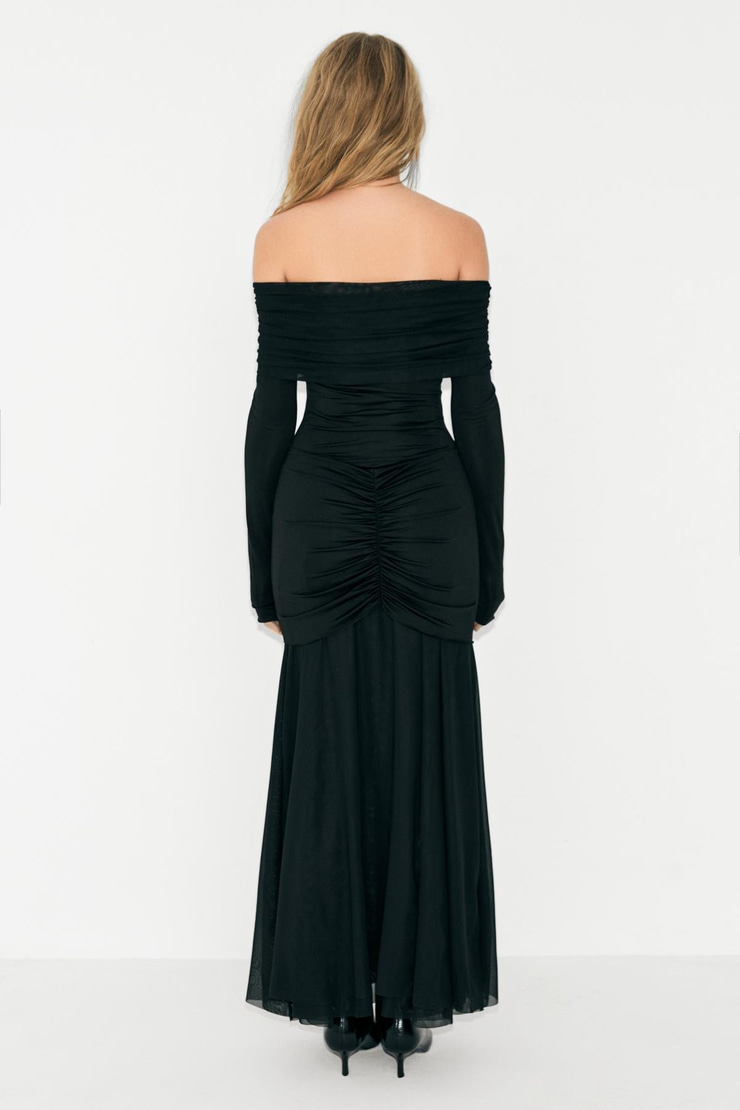 BRILLANTE Kadın Omzu Açık Alt Etek Çift Katlı Mesh Detaylı Büzgülü Uzun Kollu Siyah Elbise