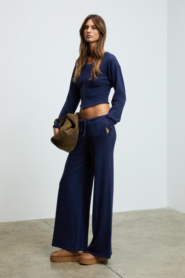 CAISES Kadın Yumuşak Ve Esnek Kumaşlı Geniş Paçalı Lacivert Eşofman Altı