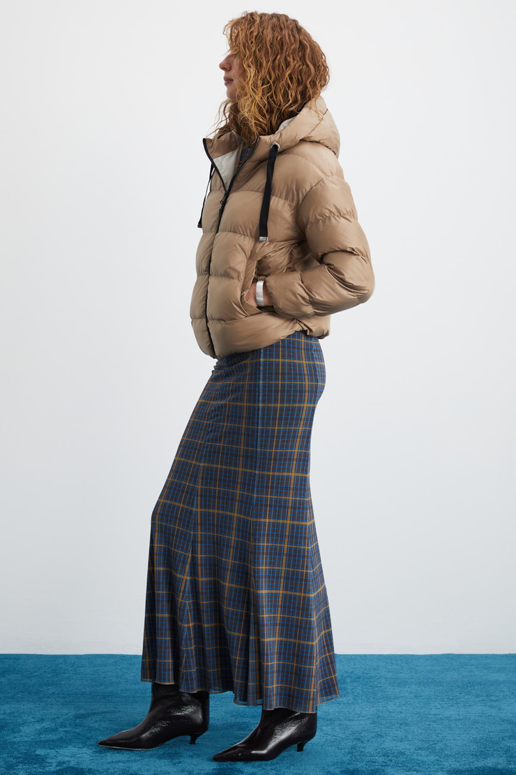 CHANTAL Kadın Kapüşonlu Kolu Lastikli Rüzgar Geçirmez Çift Cepli Şişme Bej Mont