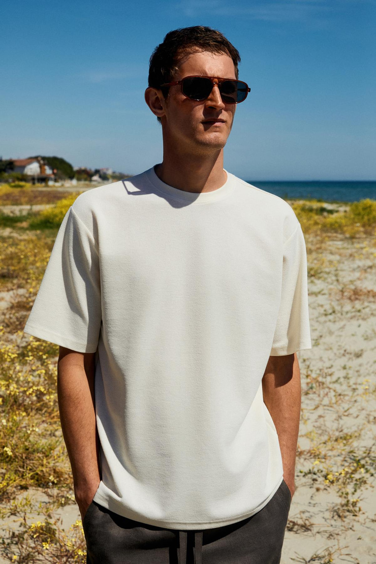 CHIC Erkek Relaxed Fit Dokulu Pamuk Kumaş Ekru T-Shirt