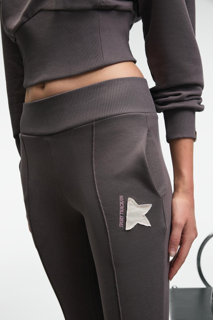 DAVIRA Kadın Pamuklu Baskı Ve Patch Detaylı Yanları Cepli Regular Antrasit Eşofman Altı