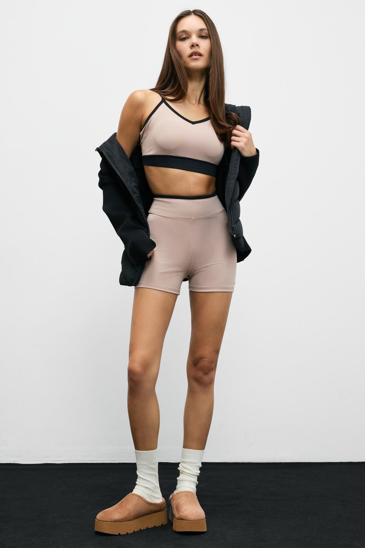 DOSHORIX Kadın Esnek Ve Yumuşak Dokulu Kontrast Biyeli Kısa Vizon Tayt