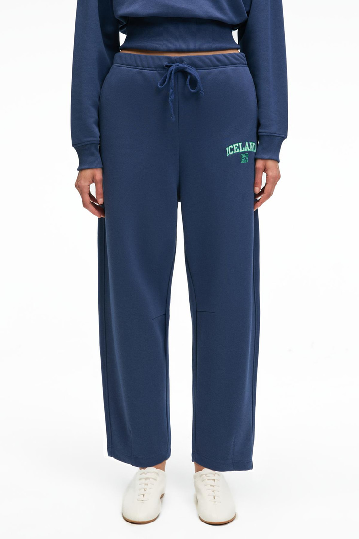 EREVYN Kadın Rahat Kesim Paça Ucunda Pens Detaylı Baskılı Lacivert Eşofman Altı