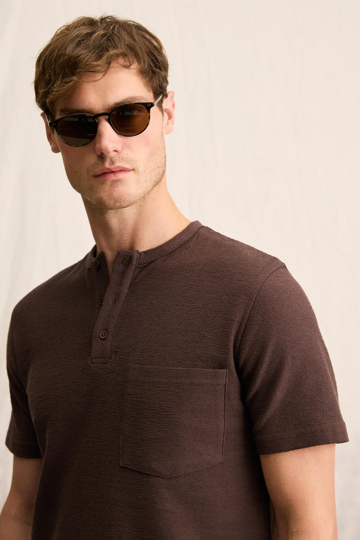 ERMAC Erkek Hakim Yaka Düğmeli Kısa Kol Koyu Kahverengi T-Shirt