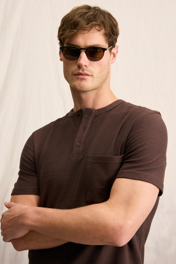 ERMAC Erkek Hakim Yaka Düğmeli Kısa Kol Koyu Kahverengi T-Shirt