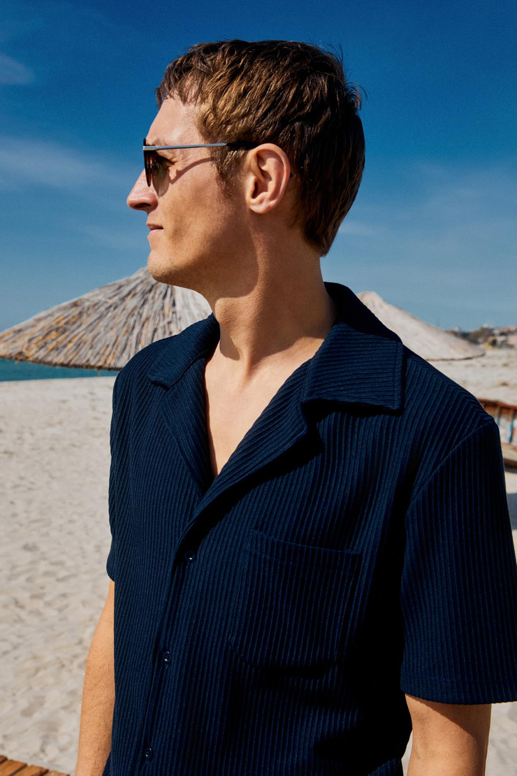 ERMANO Erkek Regular Fit Kısa Kollu Gömlek Yaka Düğmeli Lacivert Gömlek