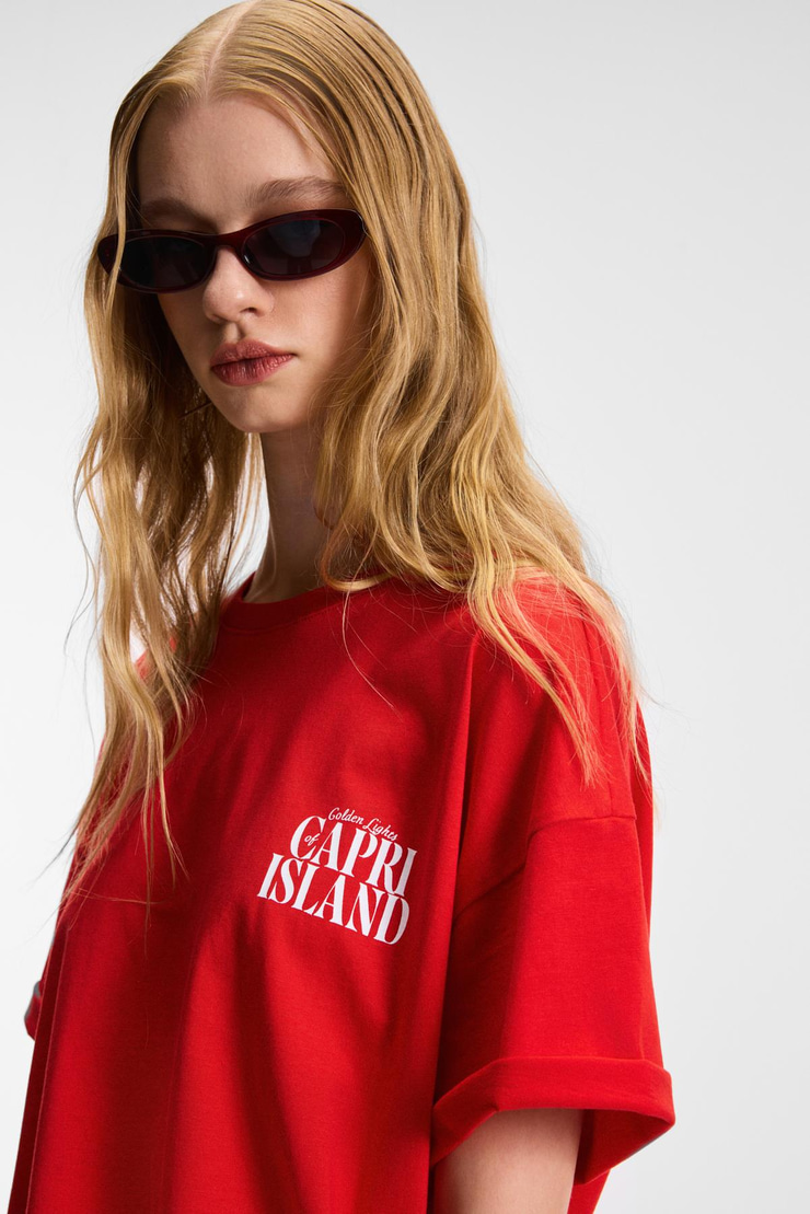 FEYLORA Kadın %100 Pamuk Oversize Fit Baskı Detaylı Kısa Kollu Bisiklet Yaka Kırmızı T-Shirt