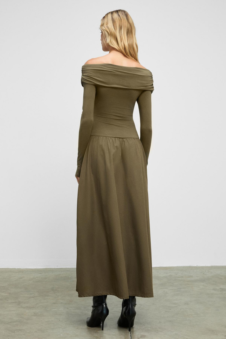 FRUENDO Kadın Asimetrik Yakalı Üstü Esnek Kumaşlı Eteği Poplin Uzun Haki Elbise