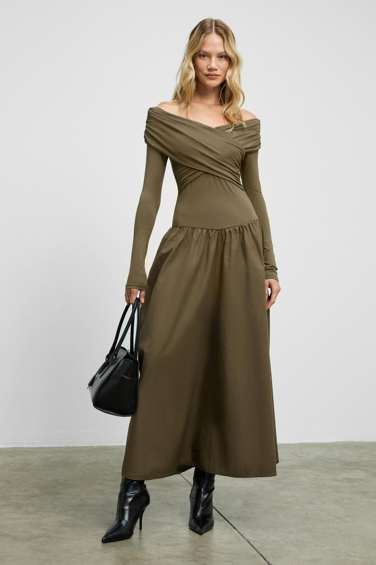 FRUENDO Kadın Asimetrik Yakalı Üstü Esnek Kumaşlı Eteği Poplin Uzun Haki Elbise
