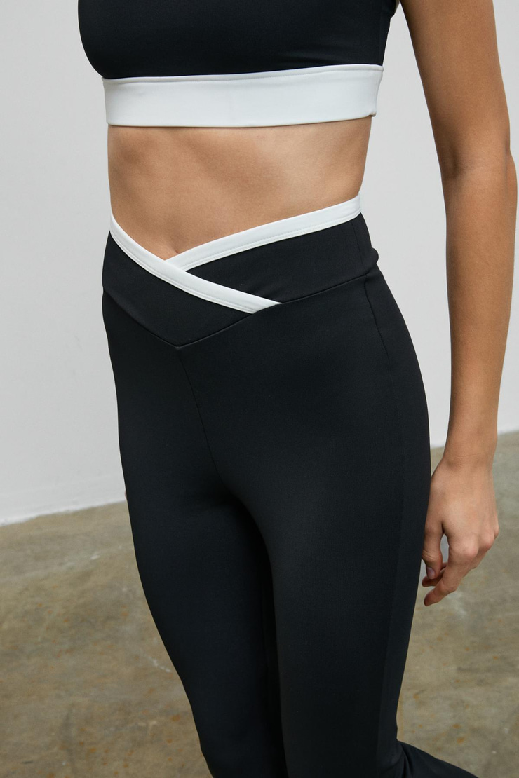 GLIPSEN Kadın Yumuşak Ve Esnek Dokulu Kontrast Biyeli Asimetrik Kemerli İspanyol Paça Siyah Tayt