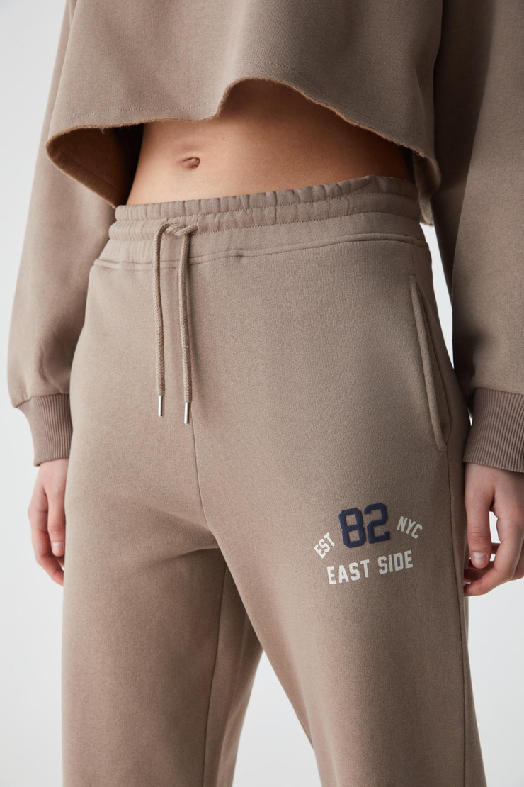 GLORYY Kadın Comfort Fit Baskı Detaylı Lastikli Paça Organik Pamuklu Açık Kahverengi Alt-Üst Takım