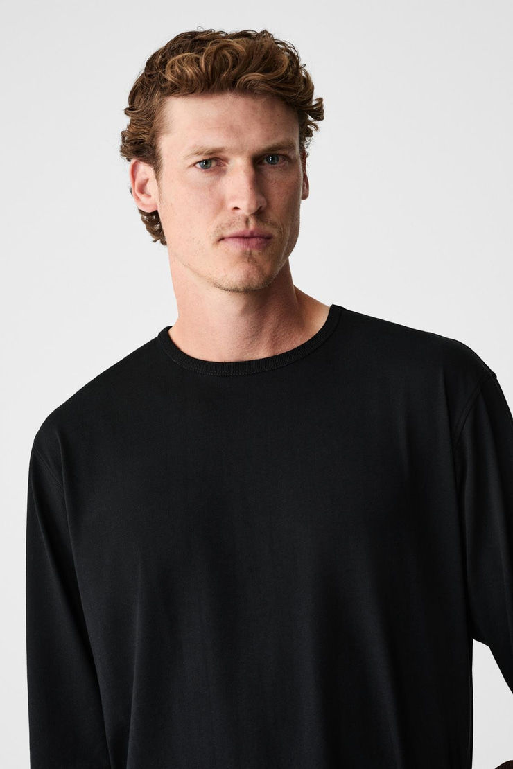 GRAVS Erkek %100 Pamuklu Yumuşak Kumaşlı Yuvarlak Yakalı Uzun Kollu Siyah T-Shirt