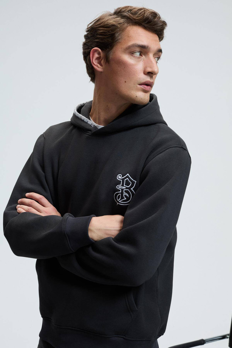 GROVER Erkek Kapüşonlu Süs Dikiş Detaylı Göğsü Nakışlı Kanguru Cepli Antrasit Sweatshirt